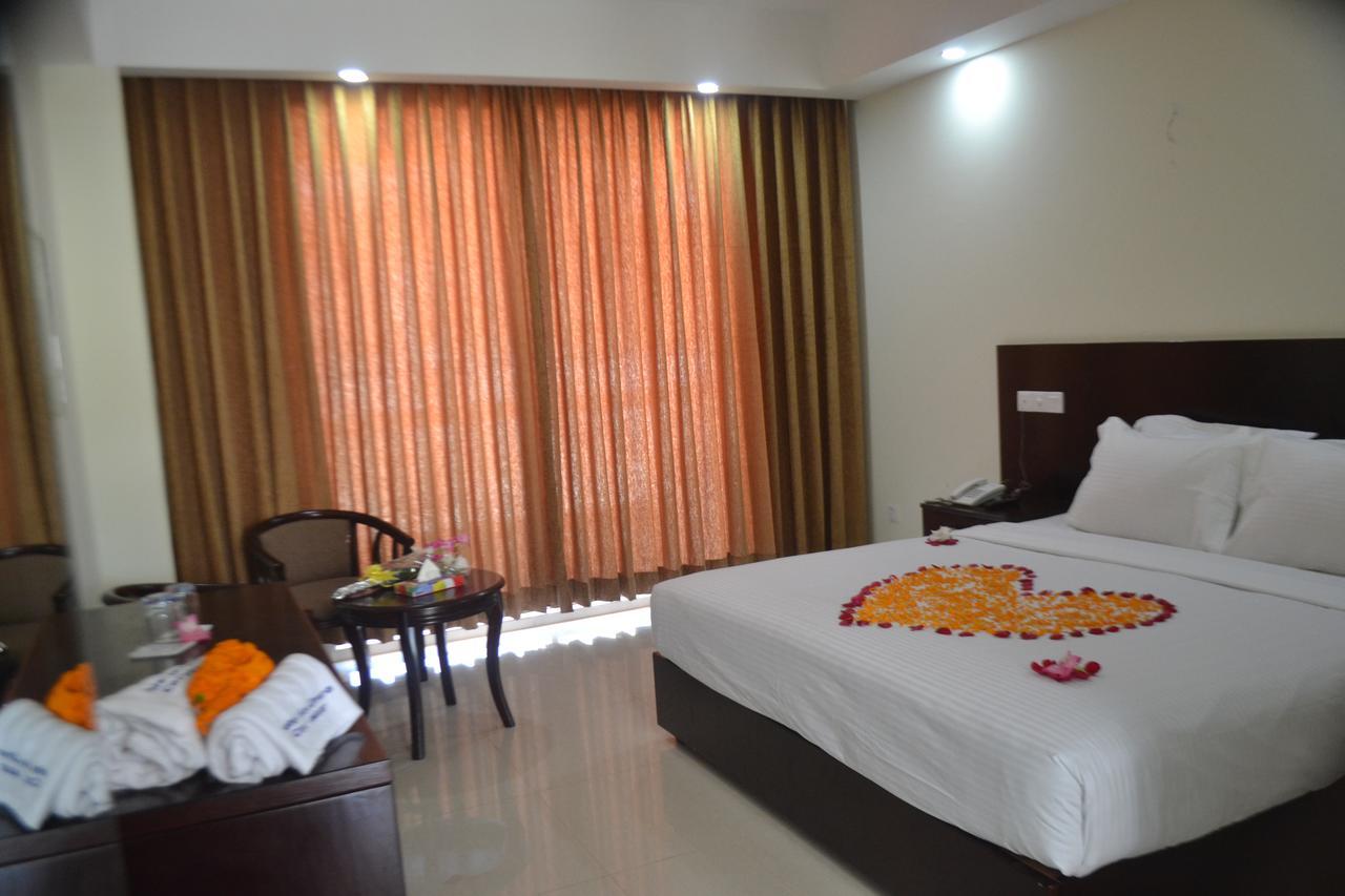 Hotel Sea Uttara Кокс Базар Екстериор снимка