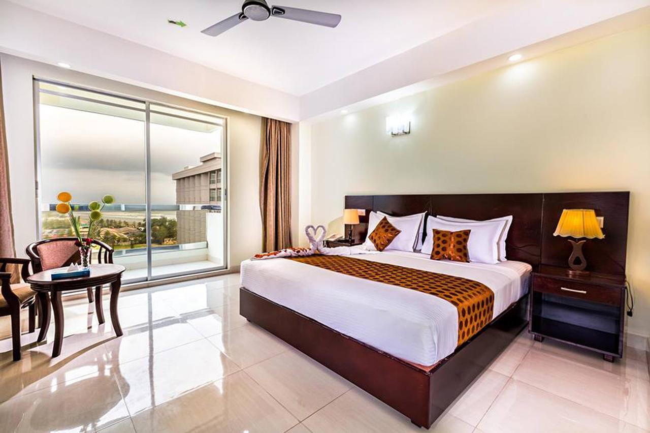 Hotel Sea Uttara Кокс Базар Екстериор снимка